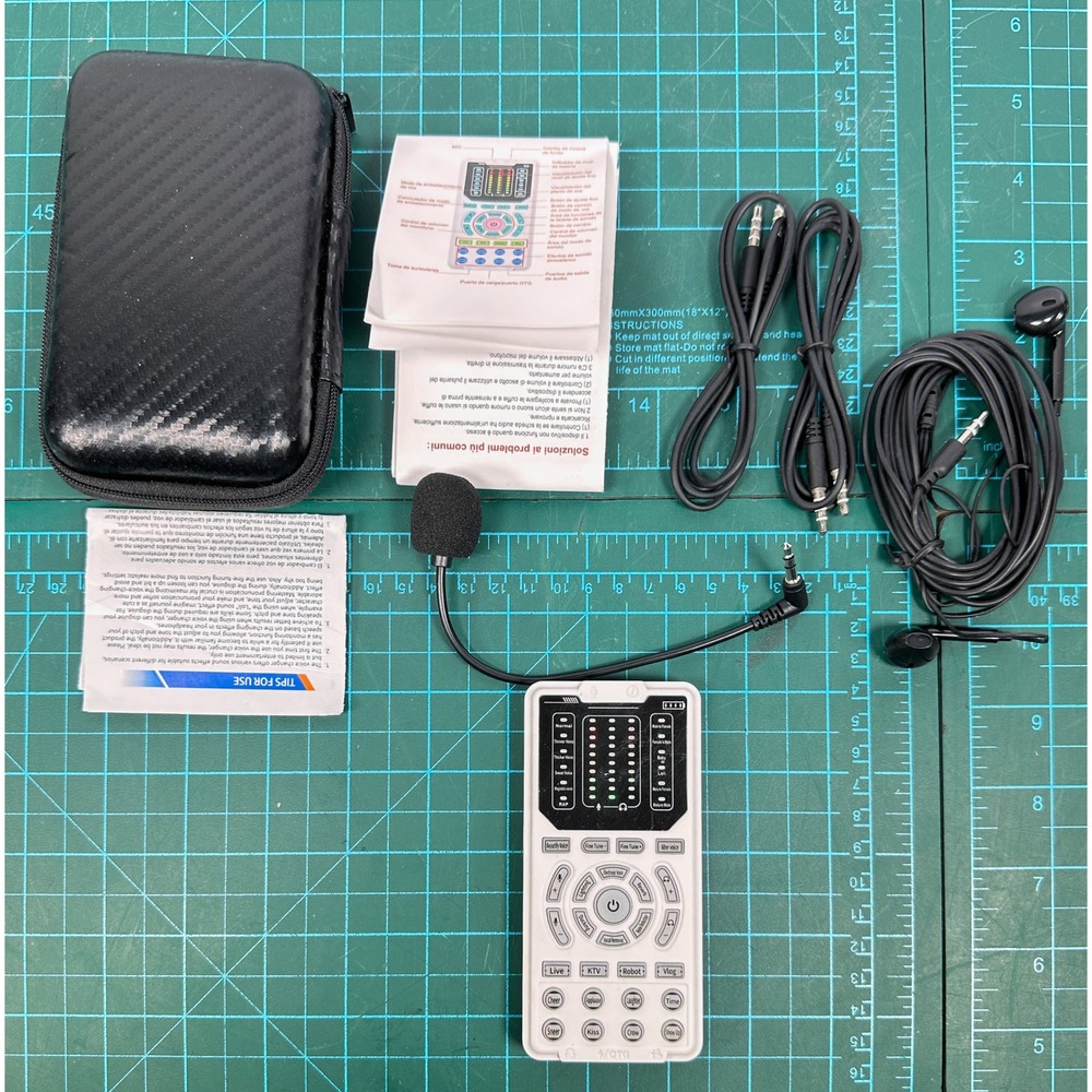 Portable Live Sound Card Voice Changer for Streaming Vlog Gaming with Case White